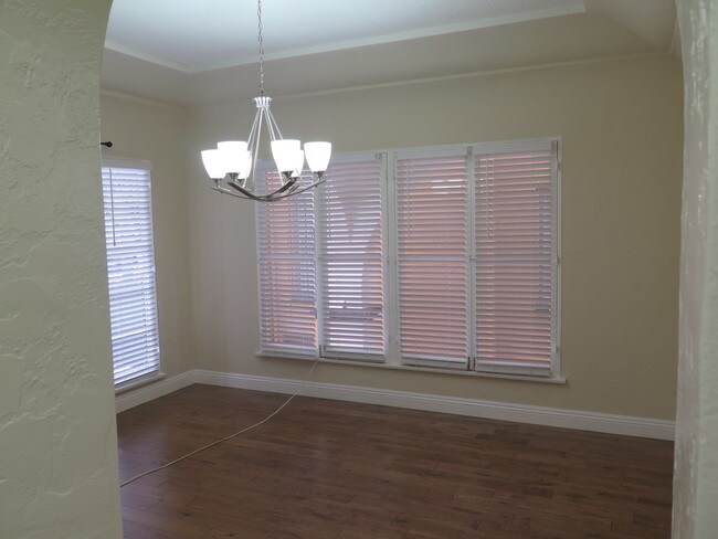 Foto del edificio - 8254 W 4th St