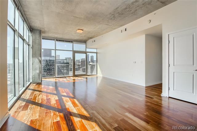 Foto del edificio - 1700 Bassett St