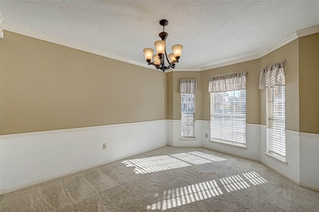 Foto del edificio - 13410 Lynnville Dr