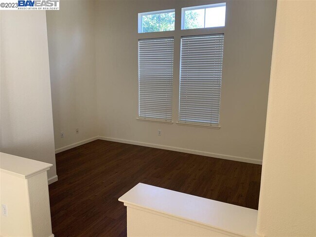 Foto del edificio - 4934 Sequoia Ave