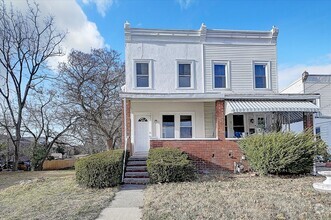 Building Photo - 1843 Markley St