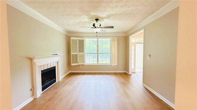 Building Photo - 2321 Clipper Ln