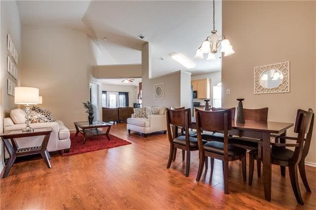 Foto del edificio - 2917 St John's Dr