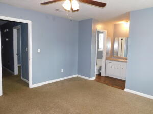 Building Photo - 2645 Cranbrook Dr