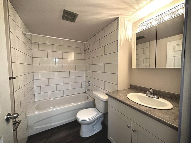 Bathroom - Balmoral Apartments