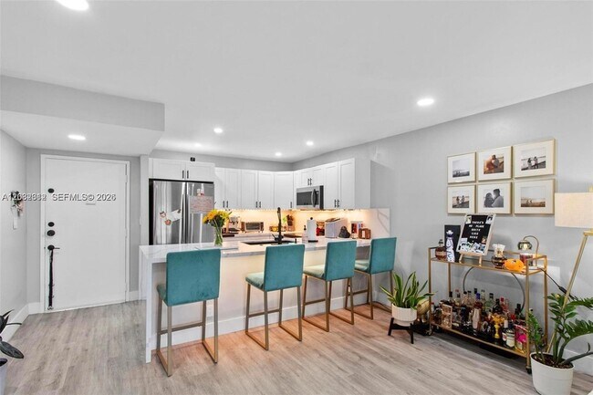 Building Photo - 7725 SW 86th St
