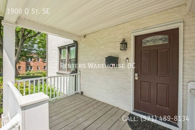 Photo - 1900 Q St SE House