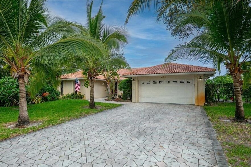 Foto principal - 406 NW 101st Terrace
