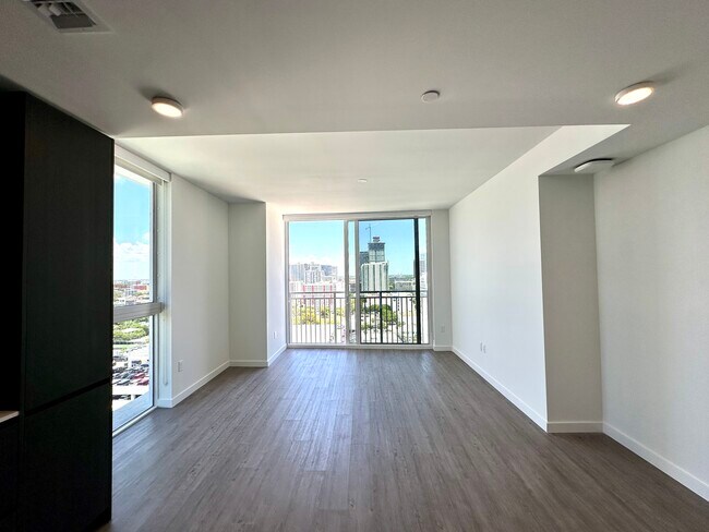 Foto del edificio - 234 NW 17th St