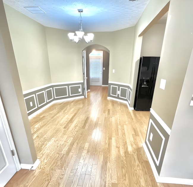 Building Photo - 2243 Dandridge Dr