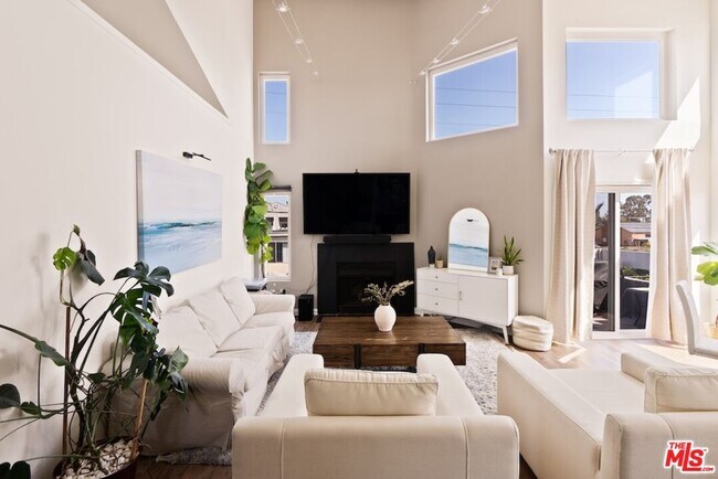 Foto del edificio - 11938 Courtleigh Dr