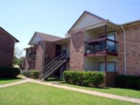 Building Photo - 10903 Highland Meadow Vlg Dr