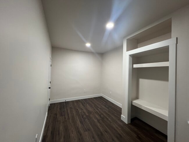 1st Bedroom - 144 S Main St