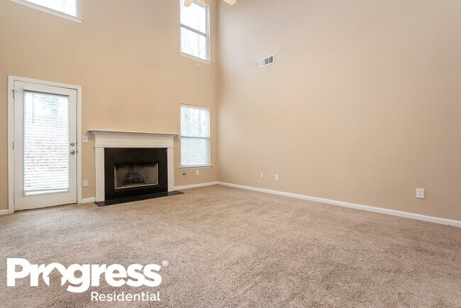 Building Photo - 4202 Cedar Tree Run