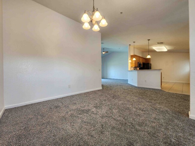 Building Photo - 4401 SW 52nd Cir