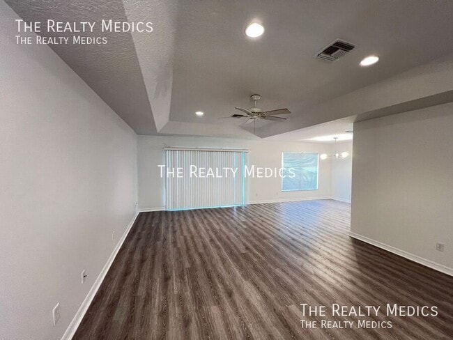 Foto del edificio - 2644 SW 20th Cir