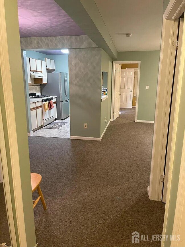 Building Photo - 420 Stratford Pl