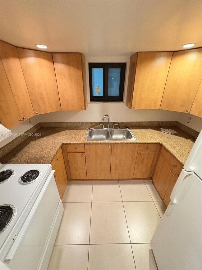 Foto del edificio - 5 Olive Dr