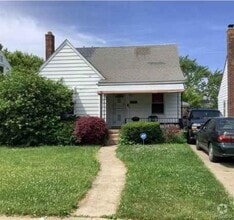 Building Photo - 15675 Lappin St