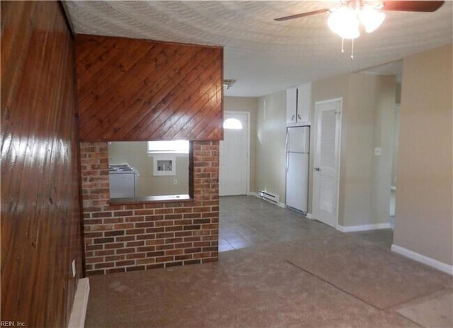Foto del edificio - 8919 Brighton St
