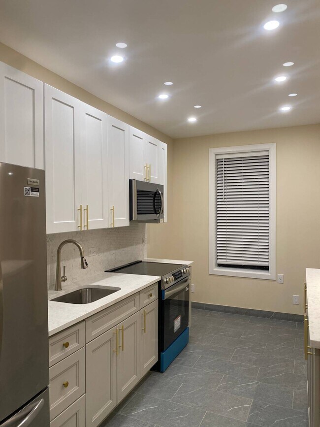 Foto del edificio - 8608 3rd Ave