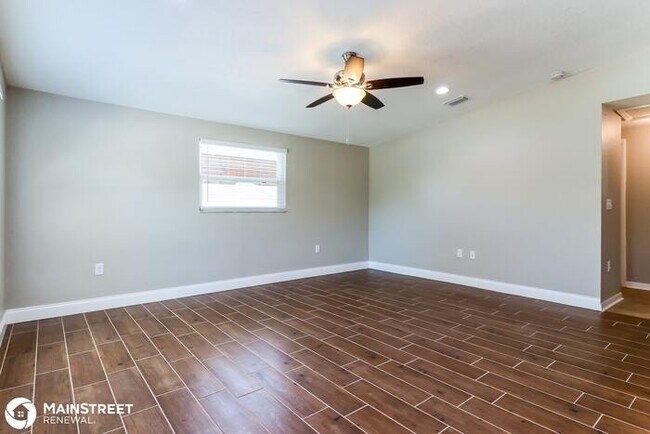 Building Photo - 1204 N Maryland Ave, Plant City, FL 33563