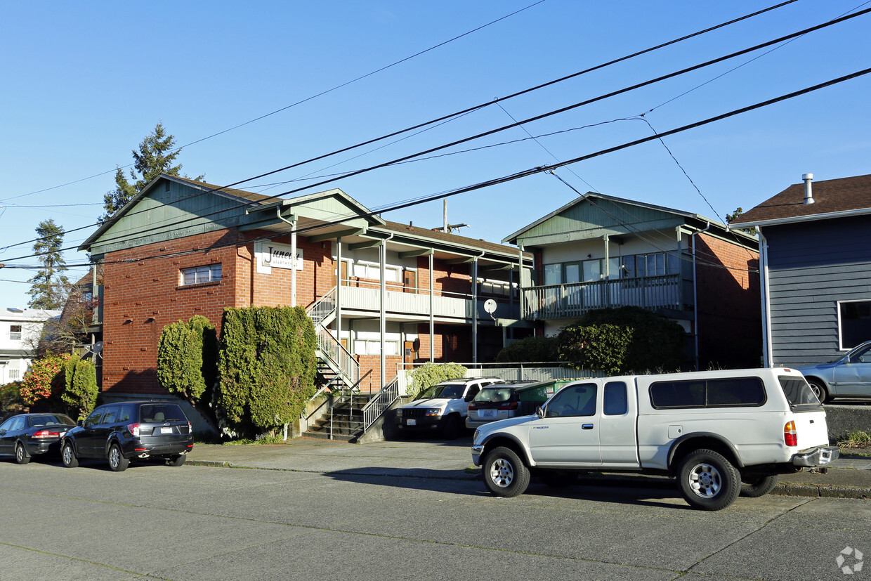 Foto principal - Juneau Apartments