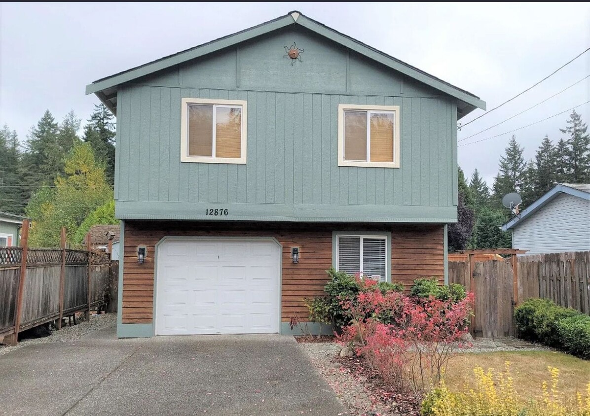 Very neat unit in Poulsbo area. - Very neat unit in Poulsbo area.