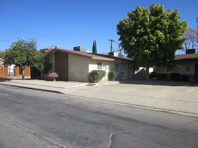 Building Photo - 1100 California St