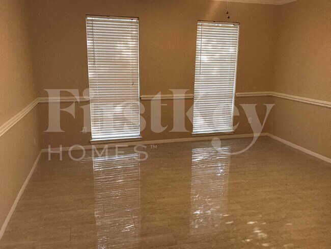 Foto del edificio - 18222 Noble Forest Dr
