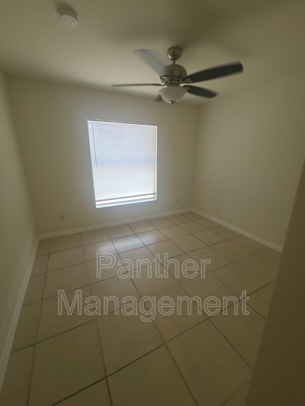 Foto del edificio - 4608 Douglas Ln