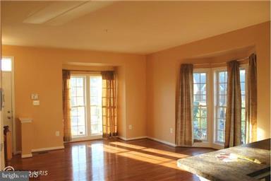 Foto del edificio - 3521 Tabard Ln