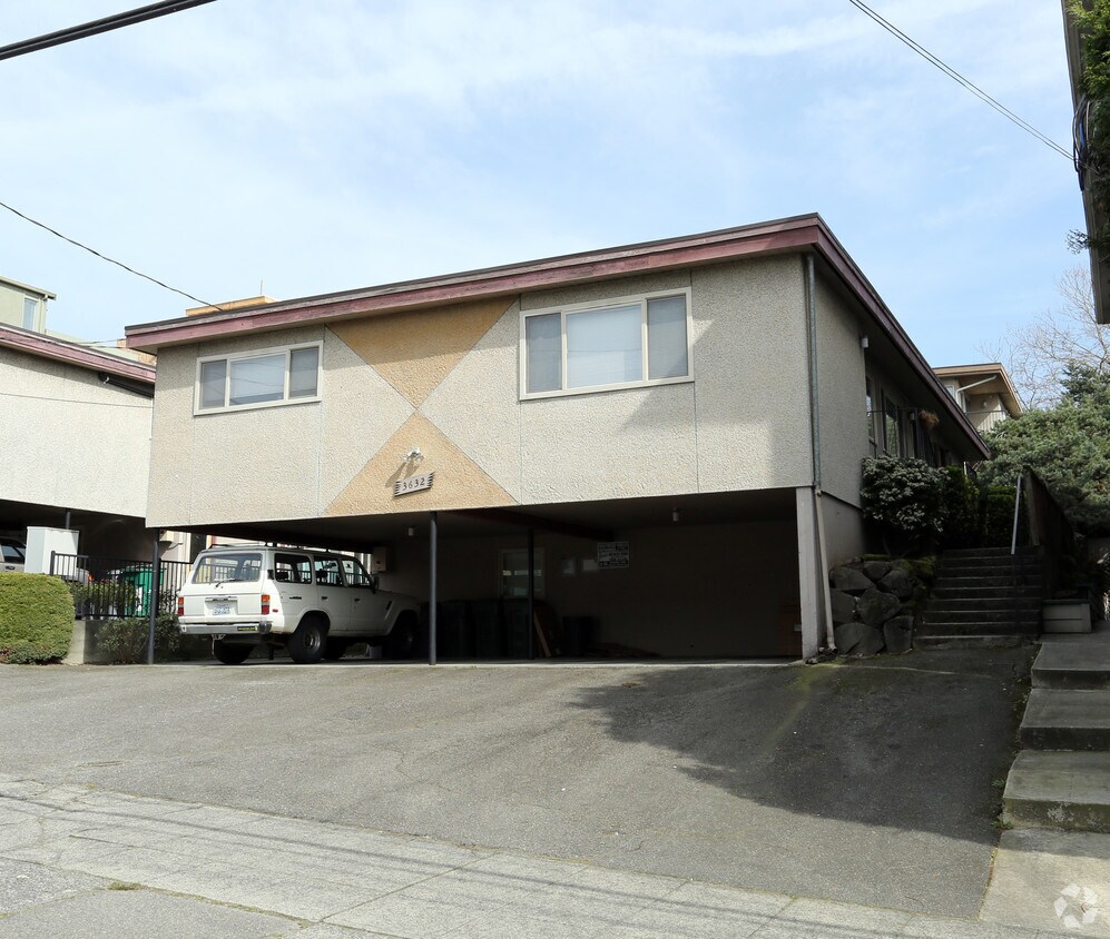 Foto del edificio - Rose Apartments