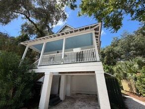 Building Photo - 1245 George Lotson Ave