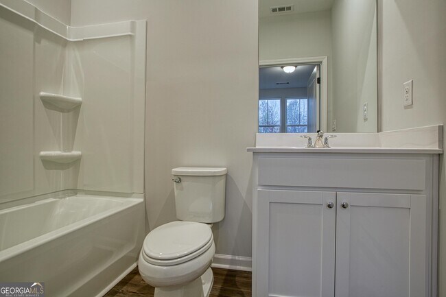 Foto del edificio - 2340 Whistler Wy NE