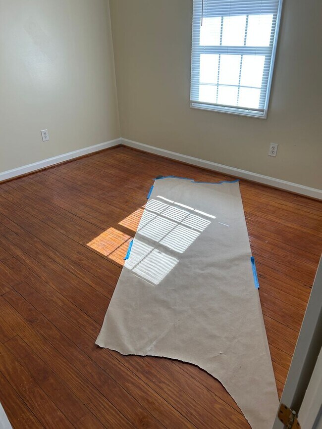 Foto del edificio - 734 Ferndale Ave