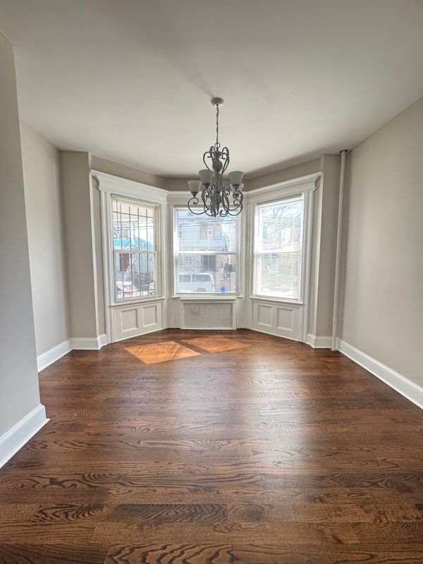 Foto del edificio - 151 Brookdale Ave