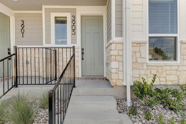 Building Photo - 4709 Tiberius Dr