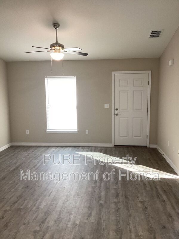 Foto del edificio - 1293 SW 150th Terrace