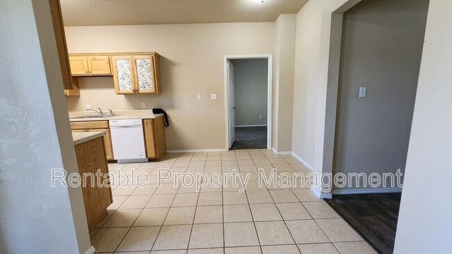 Building Photo - 110 Collett Ct