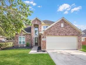 Building Photo - 9707 Green Valley Ln
