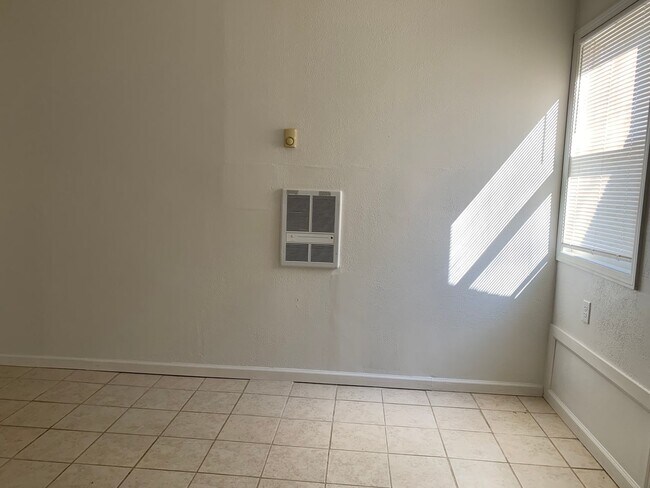 Foto del edificio - 403 Sherman Pl