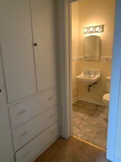 Foto del edificio - 111 E 9th St