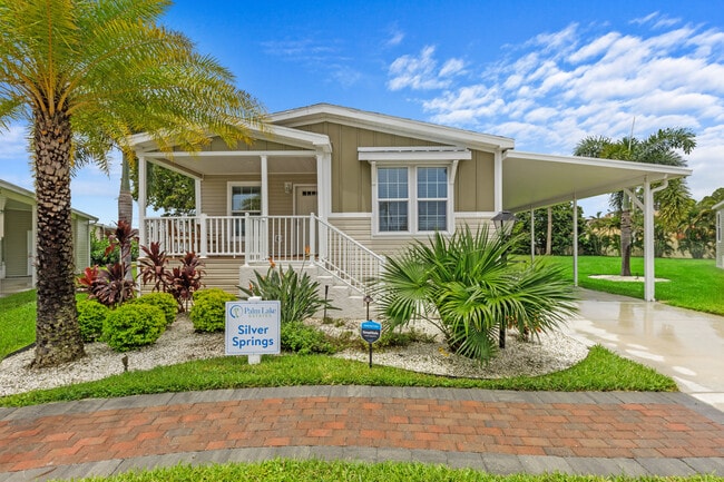 Foto del edificio - Palm Lake Estates-A 55+ Community