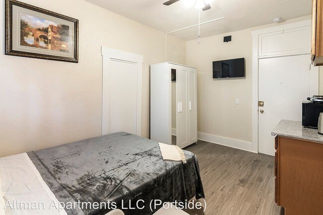 Building Photo - 1219 S Palos Verdes St