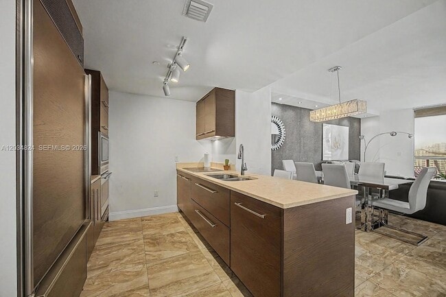 Photo - 485 Brickell Ave Apartment