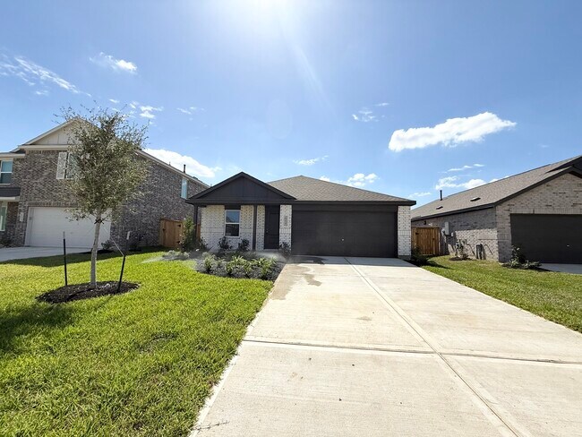 Building Photo - 29027 Grazing Plns Ln