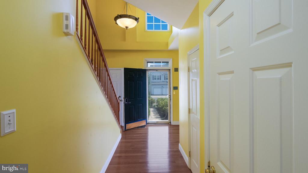 Foto principal - 4578 Summerhill Dr