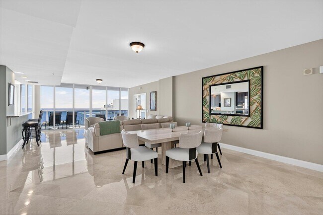 Foto del edificio - 801 Briny Ave