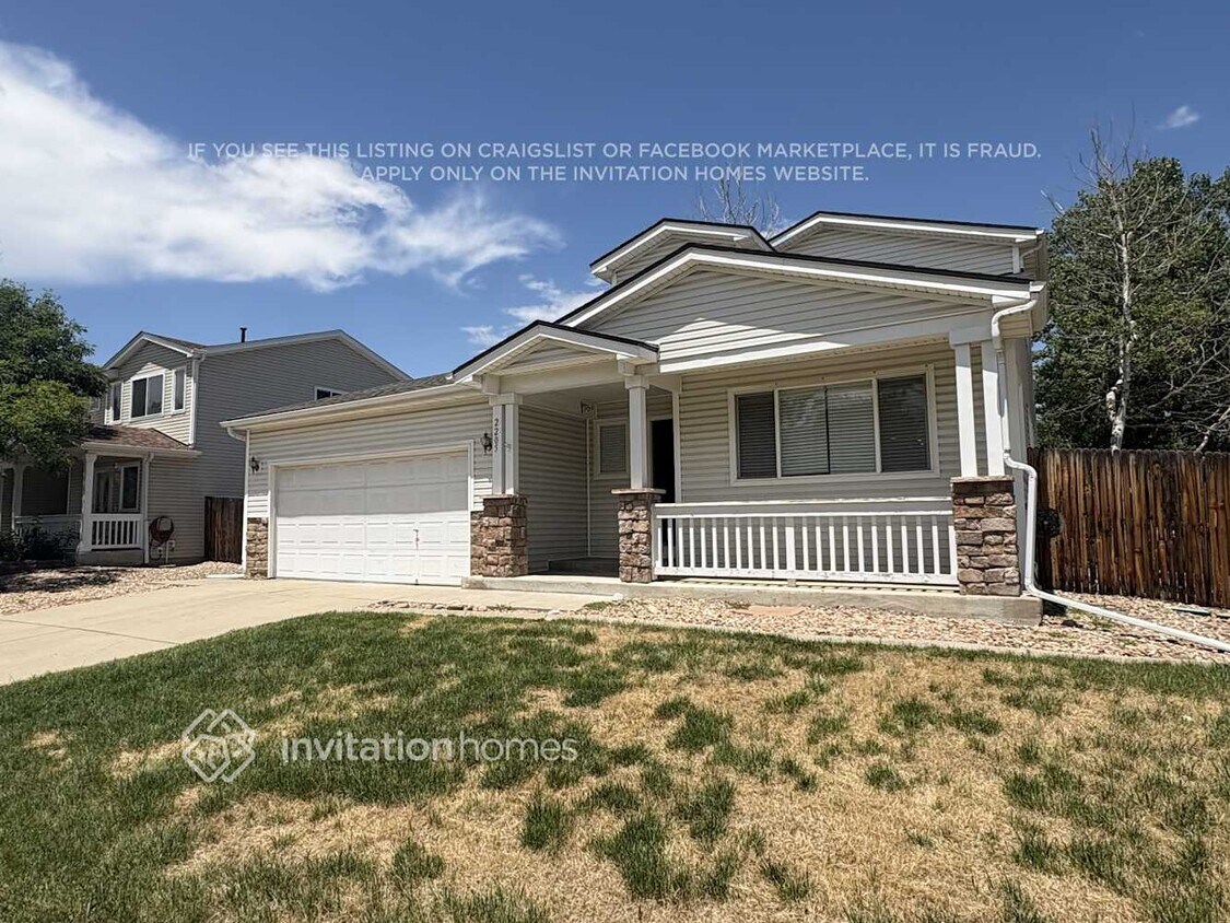 Foto principal - 2205 E 127th Pl